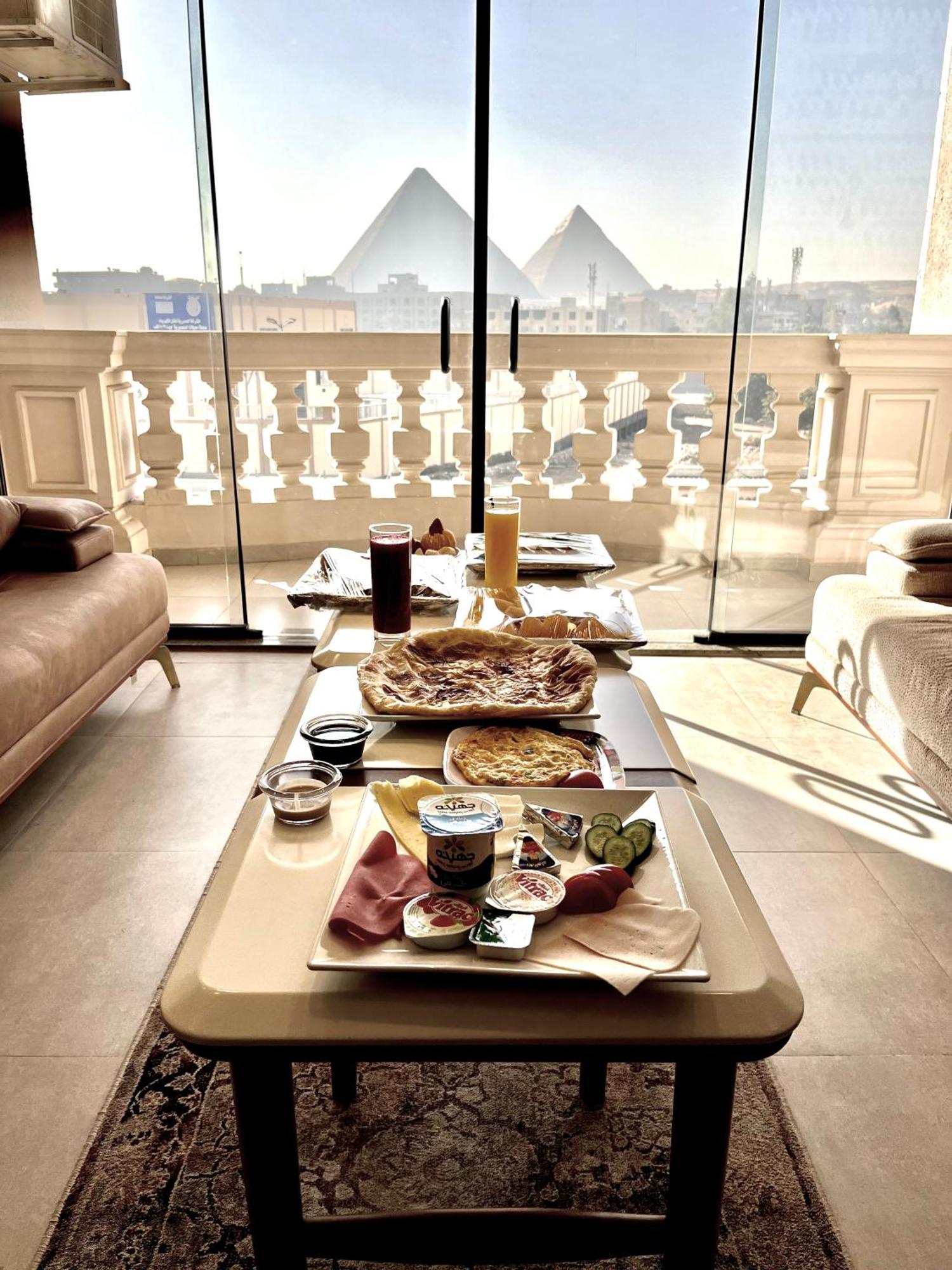 Pyramids Charm Hotel Al Kawm al Akhdar Bagian luar foto