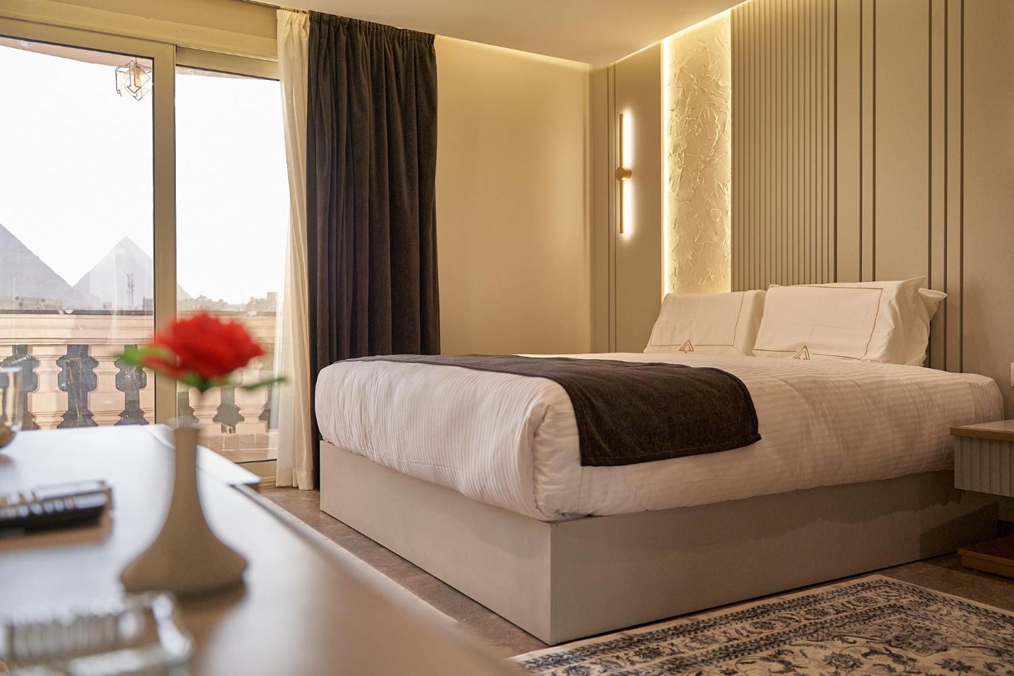 Pyramids Charm Hotel Al Kawm al Akhdar Bagian luar foto