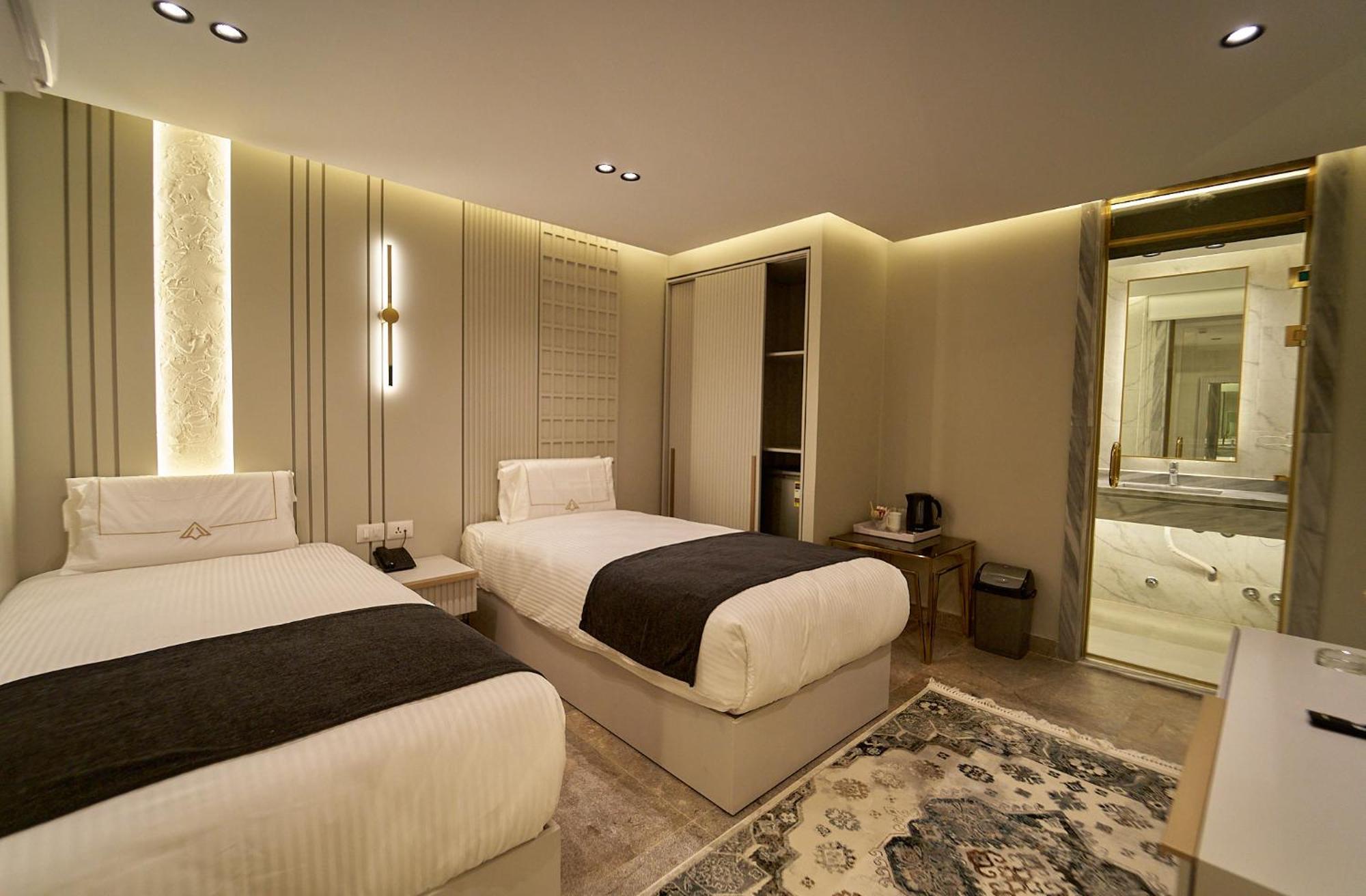 Pyramids Charm Hotel Al Kawm al Akhdar Bagian luar foto