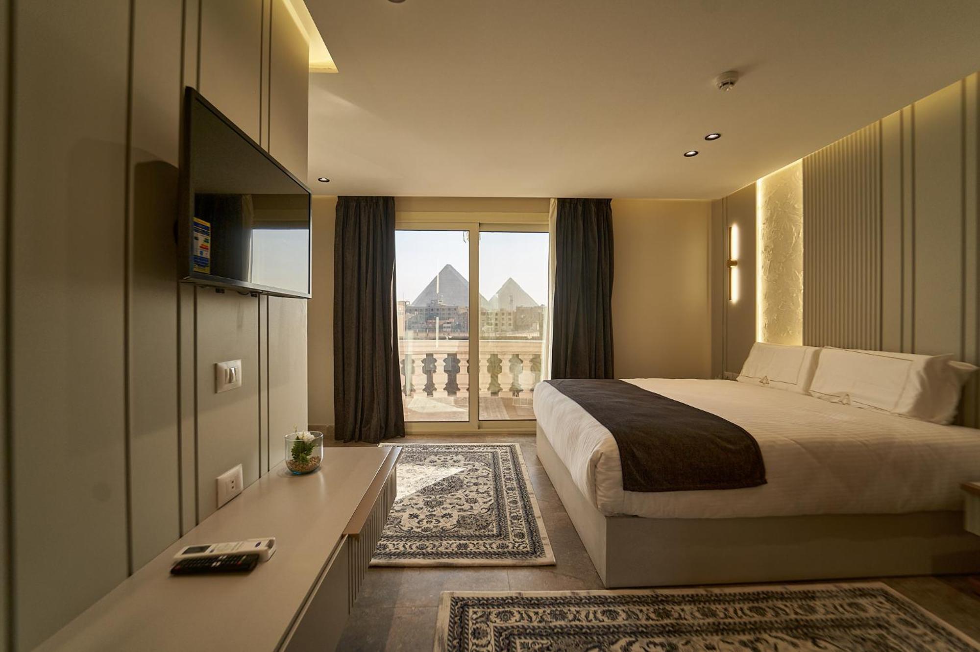 Pyramids Charm Hotel Al Kawm al Akhdar Bagian luar foto