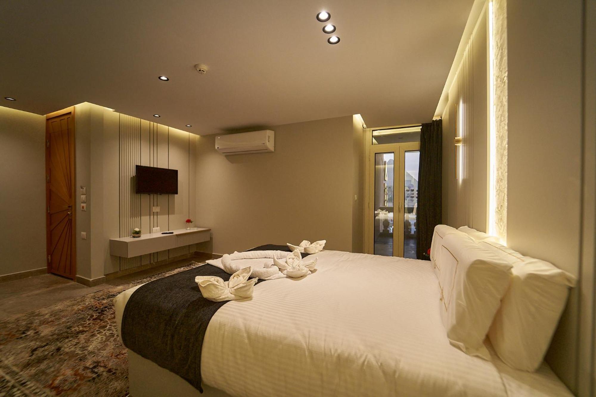 Pyramids Charm Hotel Al Kawm al Akhdar Bagian luar foto