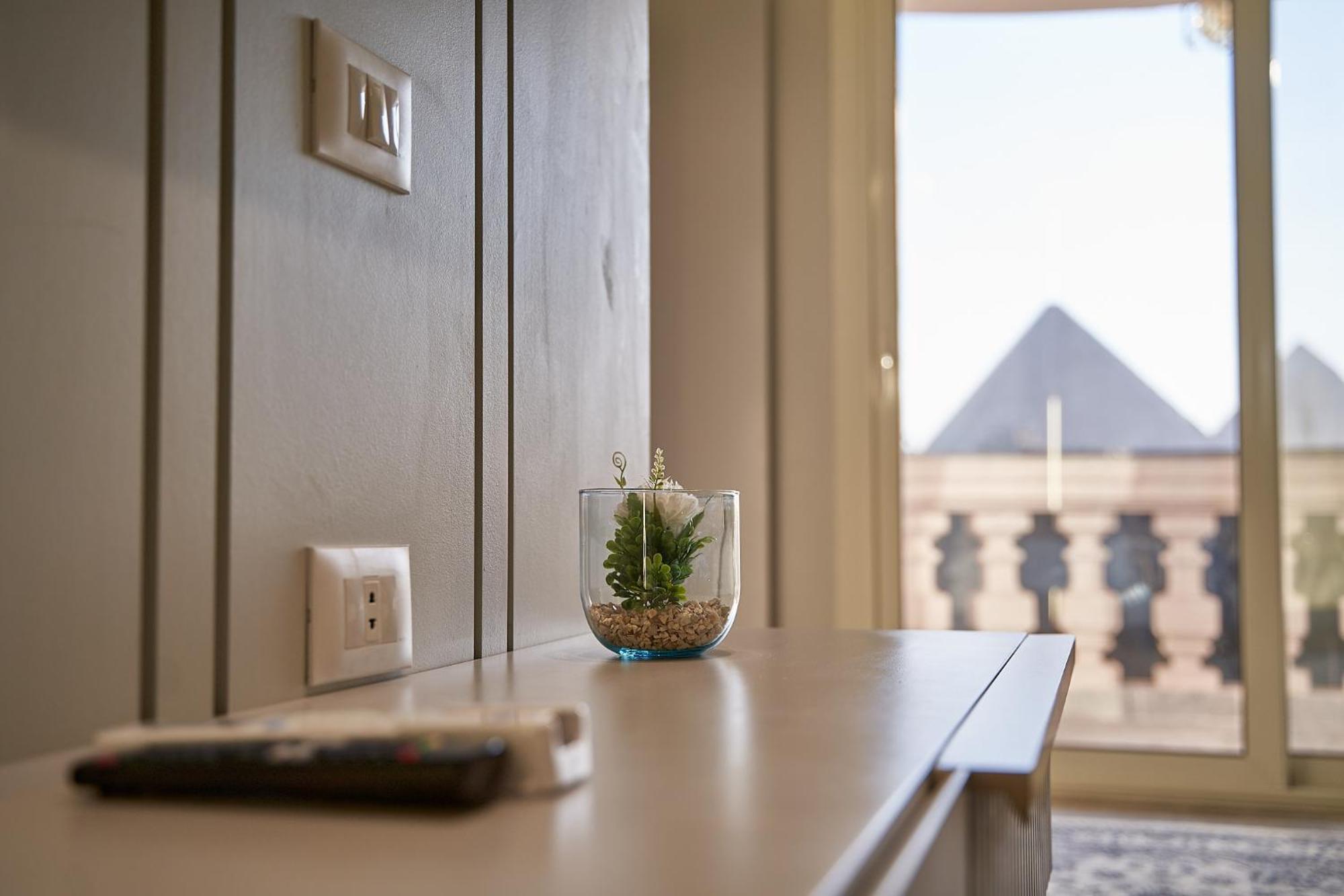 Pyramids Charm Hotel Al Kawm al Akhdar Bagian luar foto